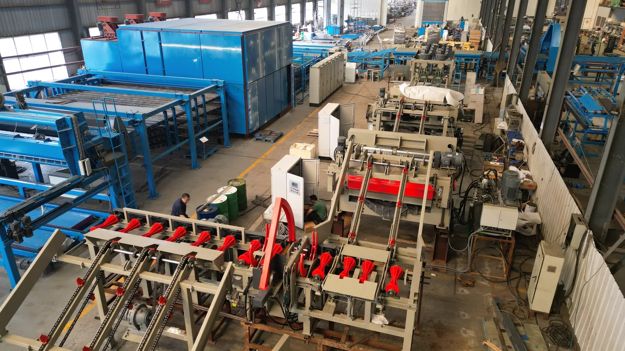 Roller Veneer Dryer vs. Mesh Belt Dryer: Complete Industrial Comparison Guide